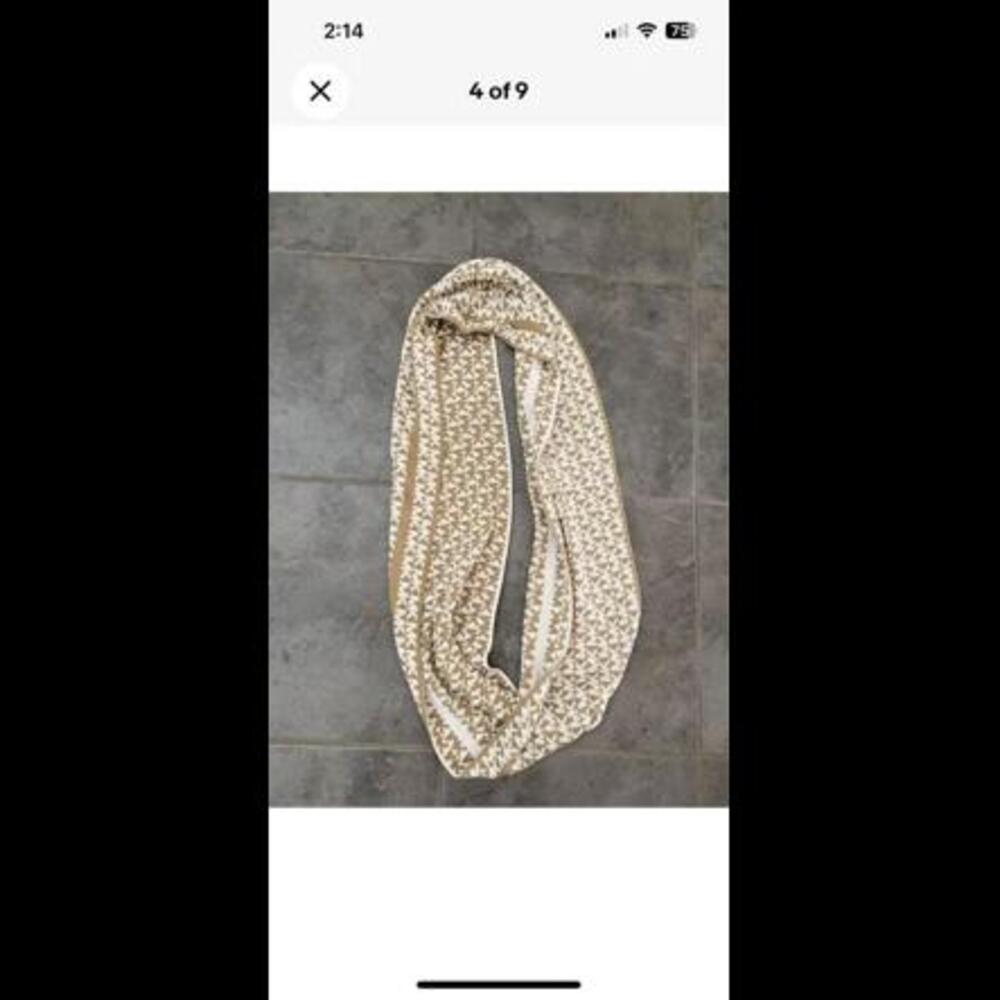 Michael Kors Infinity Scarf Great Look! Tan/cream Wear Long It /Double It
